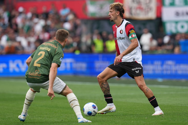 Luciano Valente tegen Go Ahead Eagles