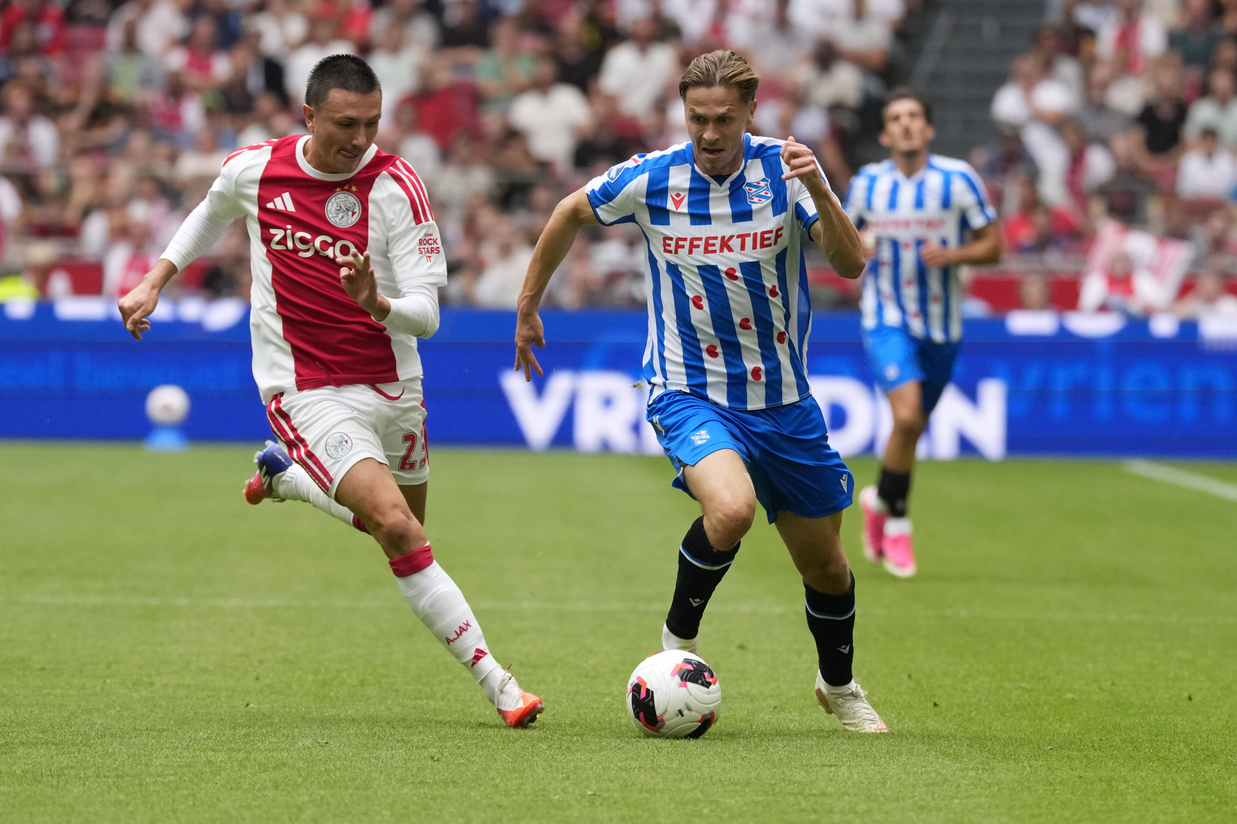 Berghuis ziet problemen voor Ajax: 