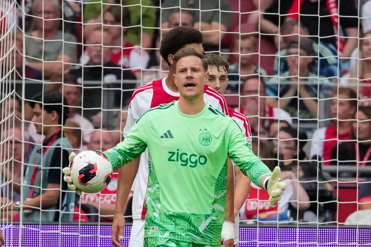 Marc-André ter Stegen baalt