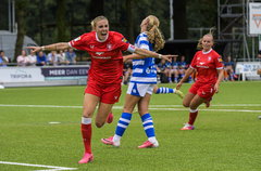 Jill Roord juicht