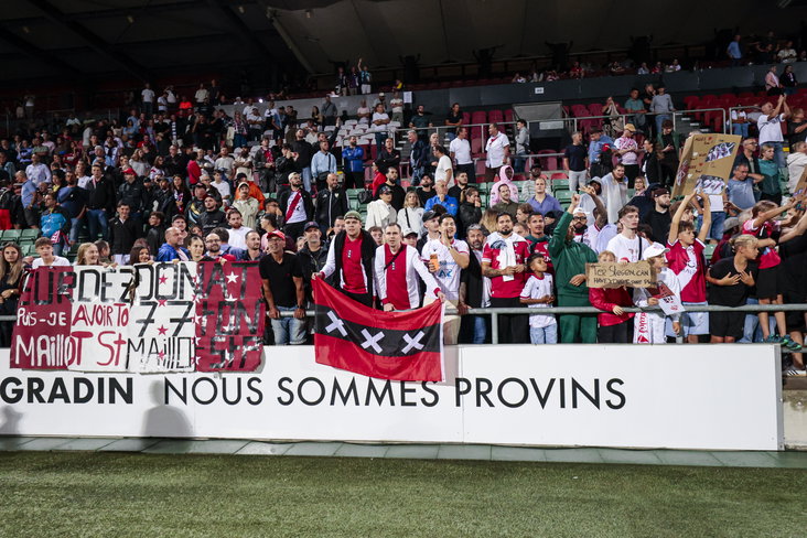 Ajax-fans bij FC Sion - Ajax