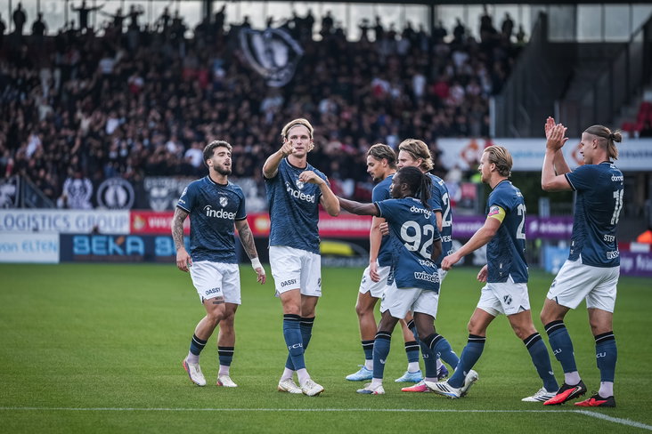 Matisse Didden na zijn goal tegen Sparta