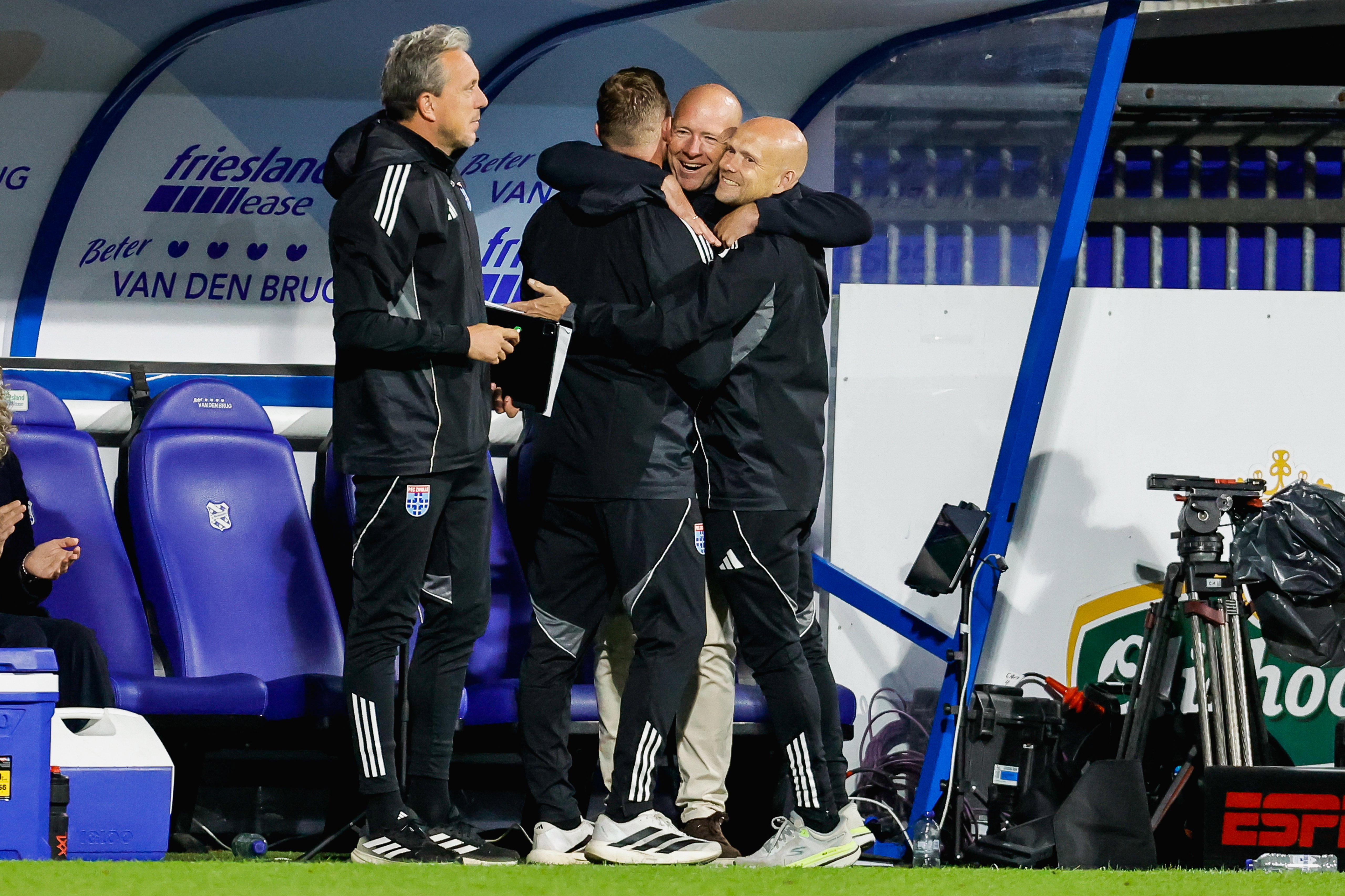 PEC Zwolle overleeft in Heerenveen: 