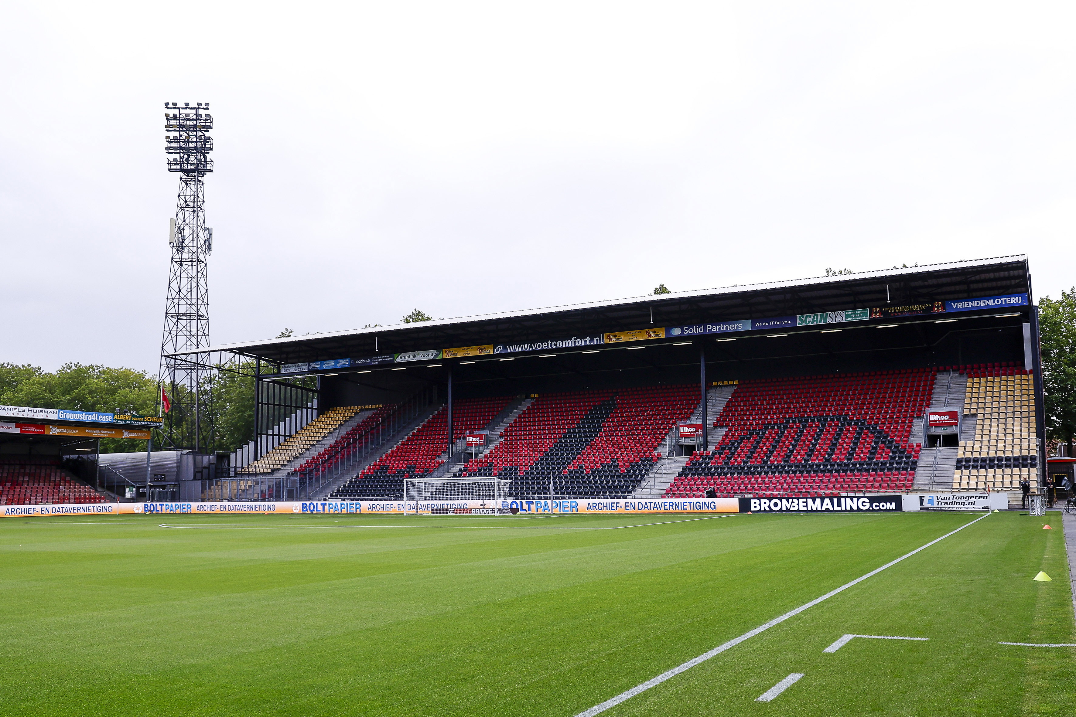 Stadion de Adelaarshorst