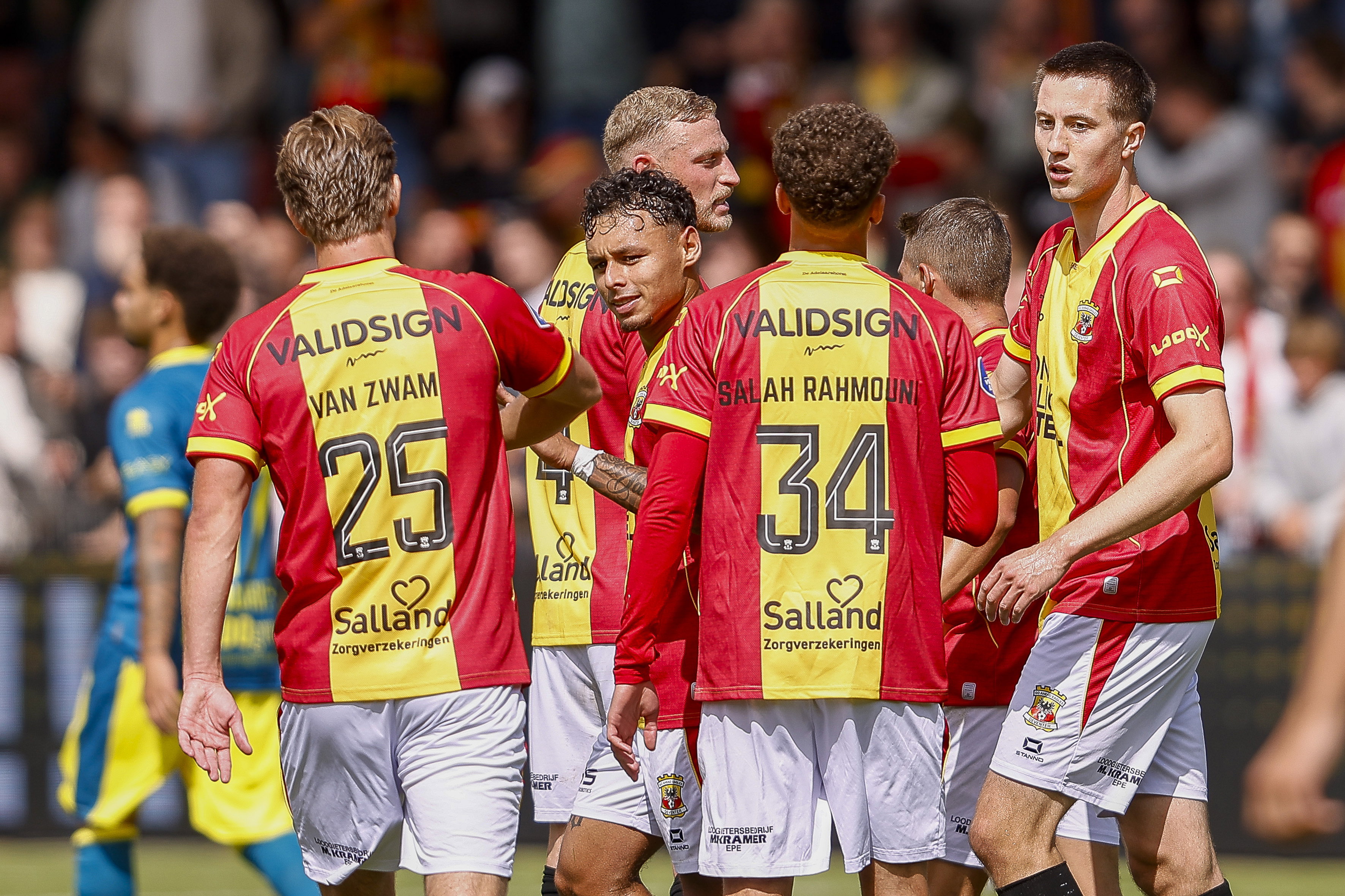 Go Ahead Eagles juicht