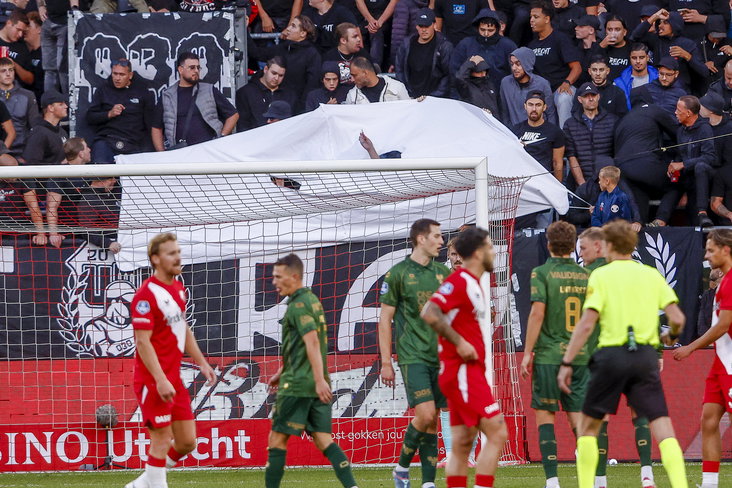 FC Utrecht - Go Ahead Eagles gestaakt