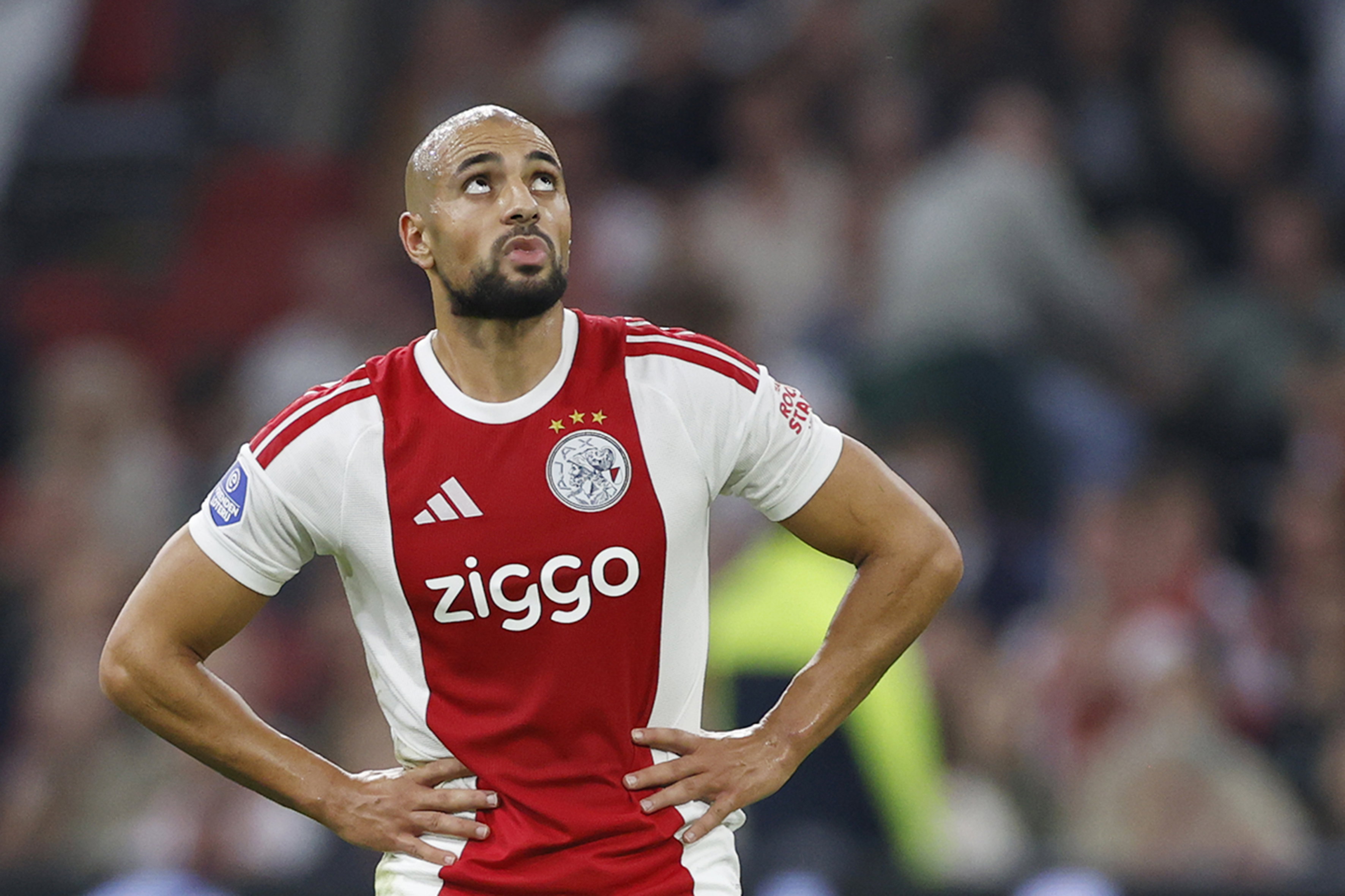 Sofyan Amrabat bij Ajax