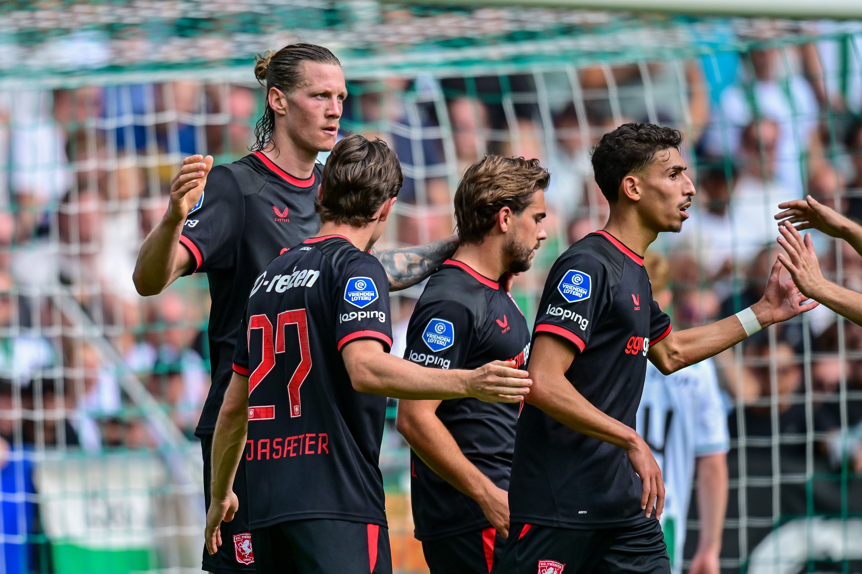 FC Twente viert goal Wout Weghorst
