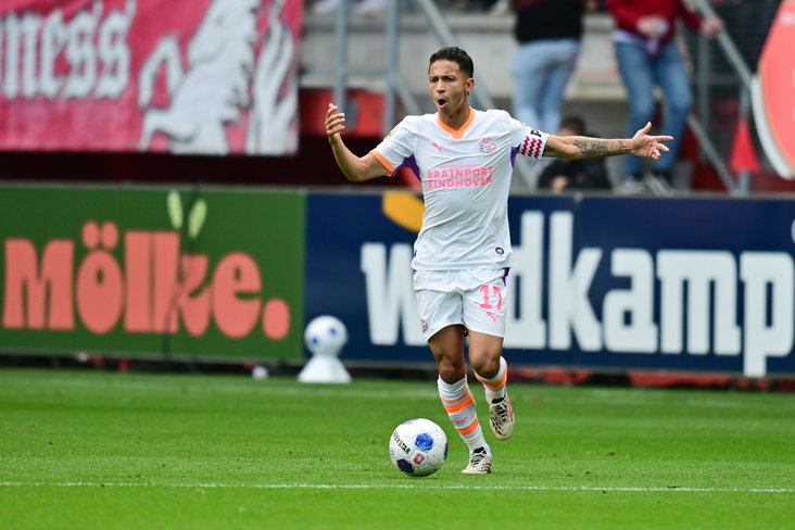 Mauro Júnior tegen FC Twente