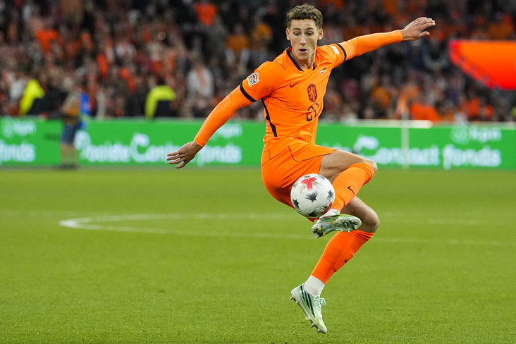 Ruben van Bommel tijdens zijn debuut in het Nederlands elftal