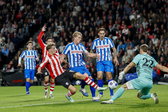 Maas Willemsen tegen Guus Til van PSV
