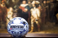 Wedstrijdbal Eredivisie 2025/2026