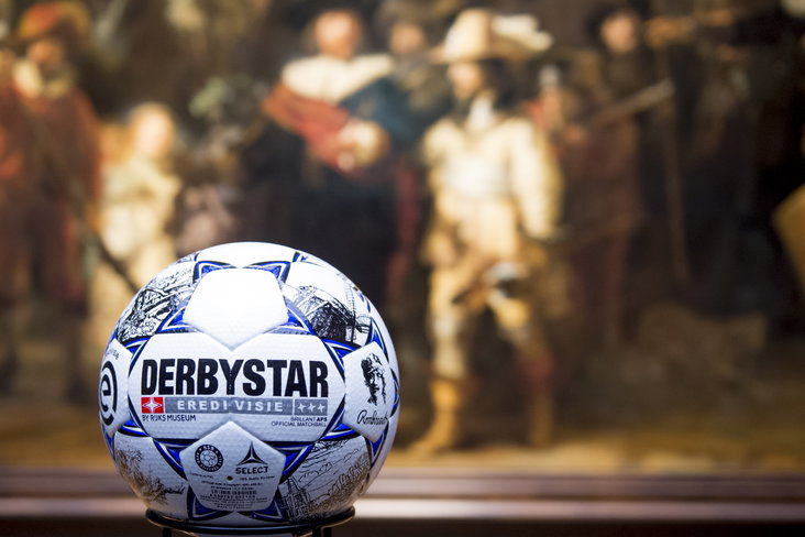 Wedstrijdbal Eredivisie 2025/2026