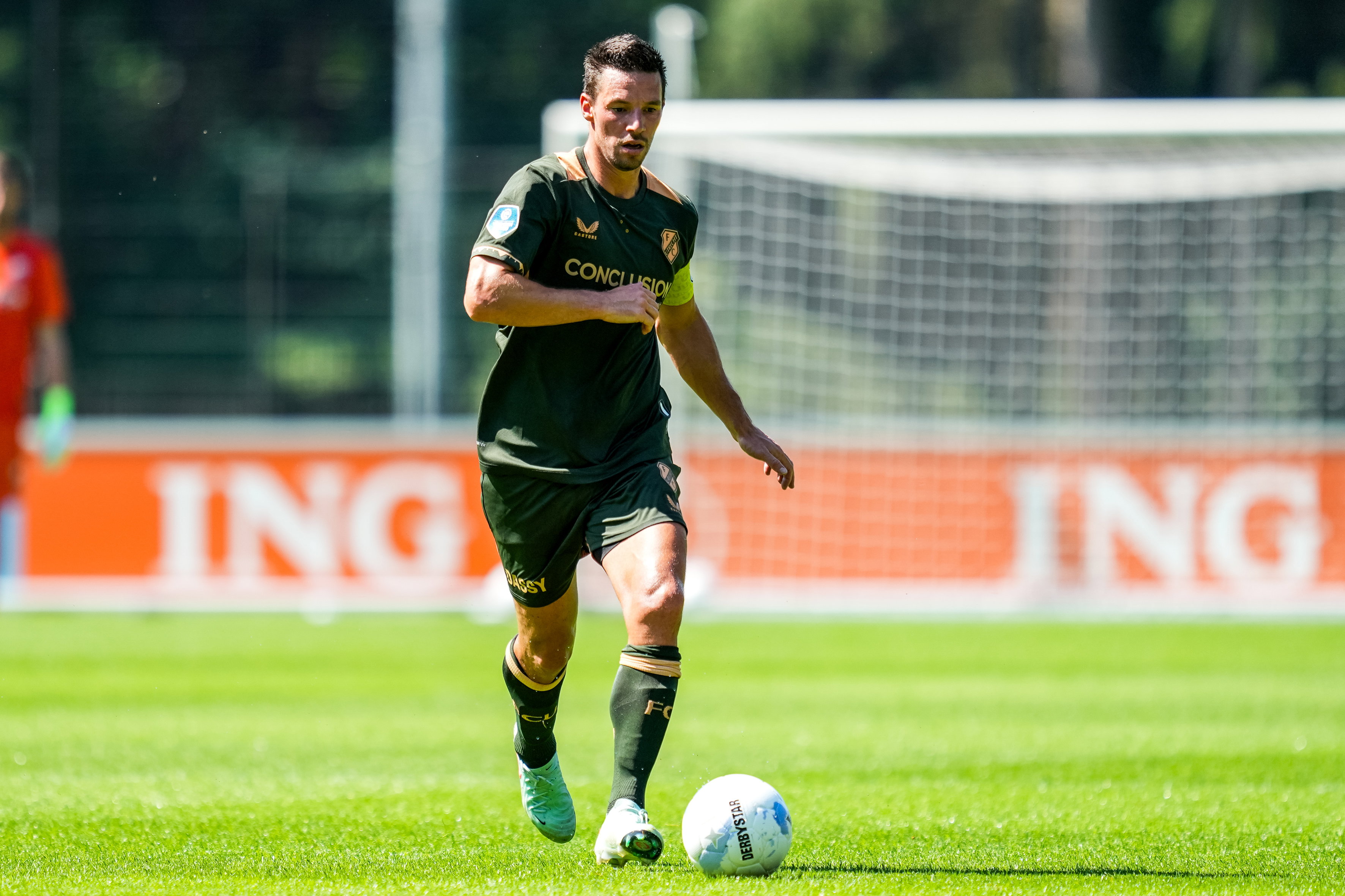 Nick Viergever tegen FCSB