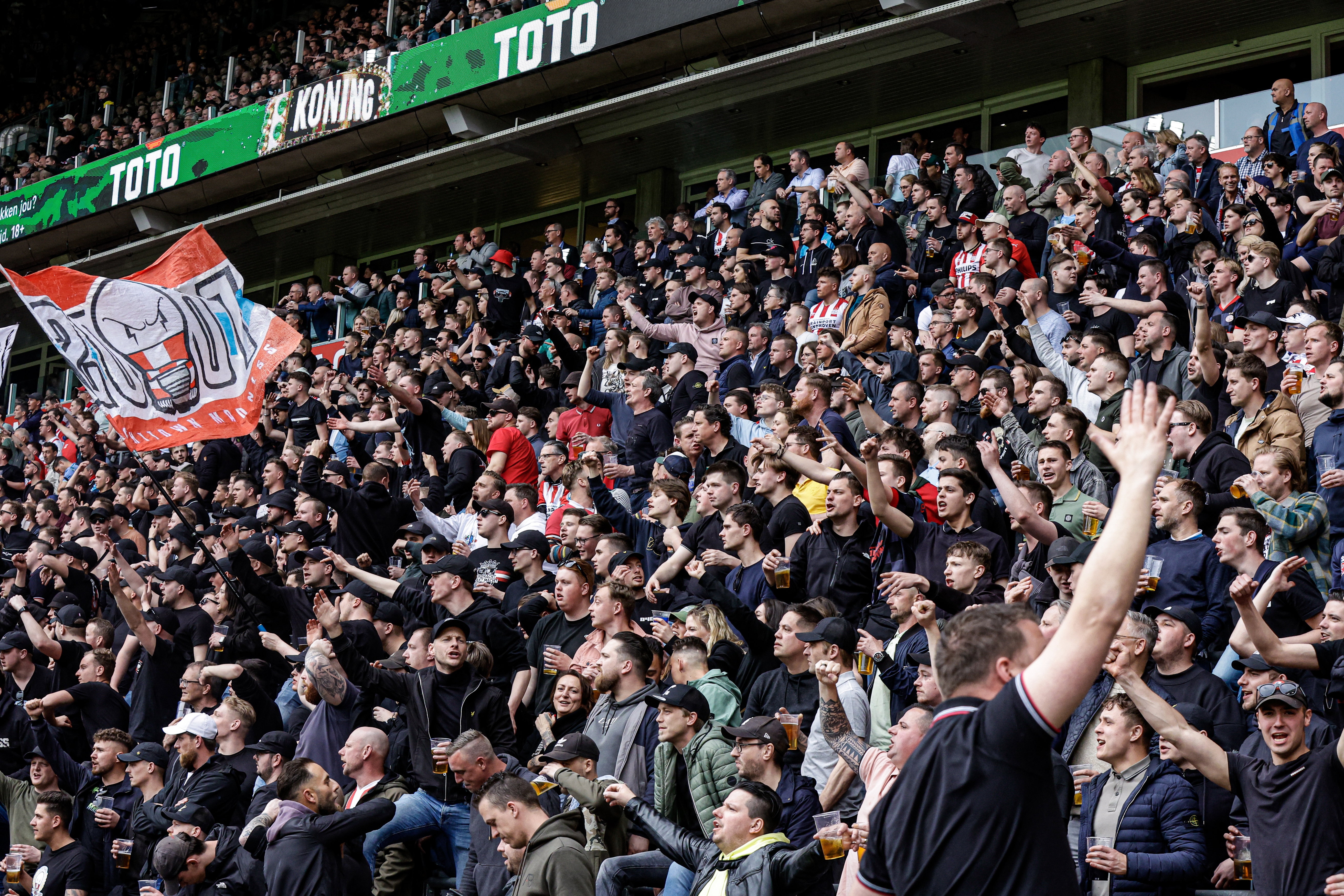 PSV fans