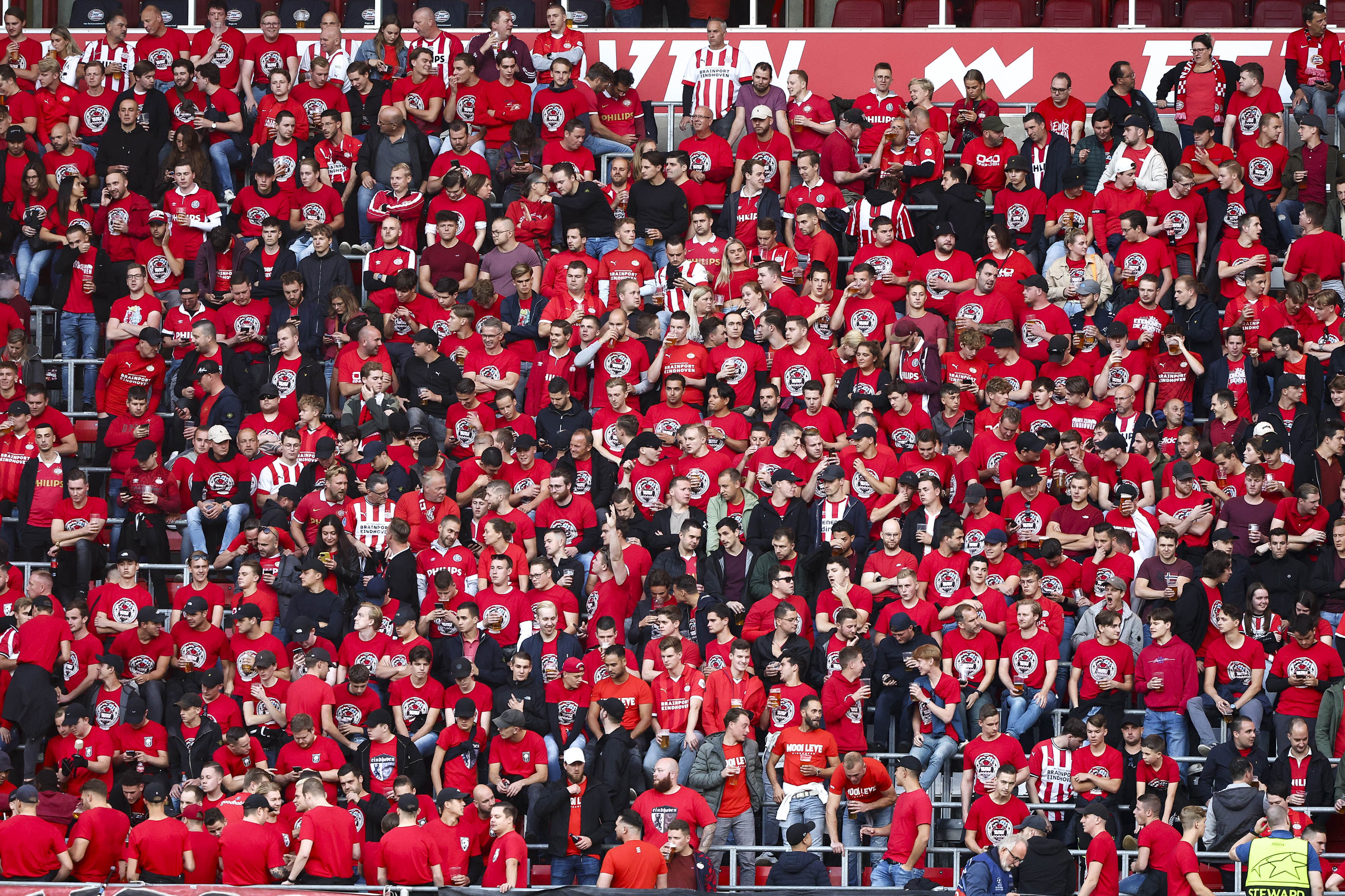 PSV fans