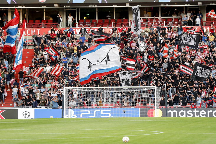 PSV-supporters in het Philips Stadion