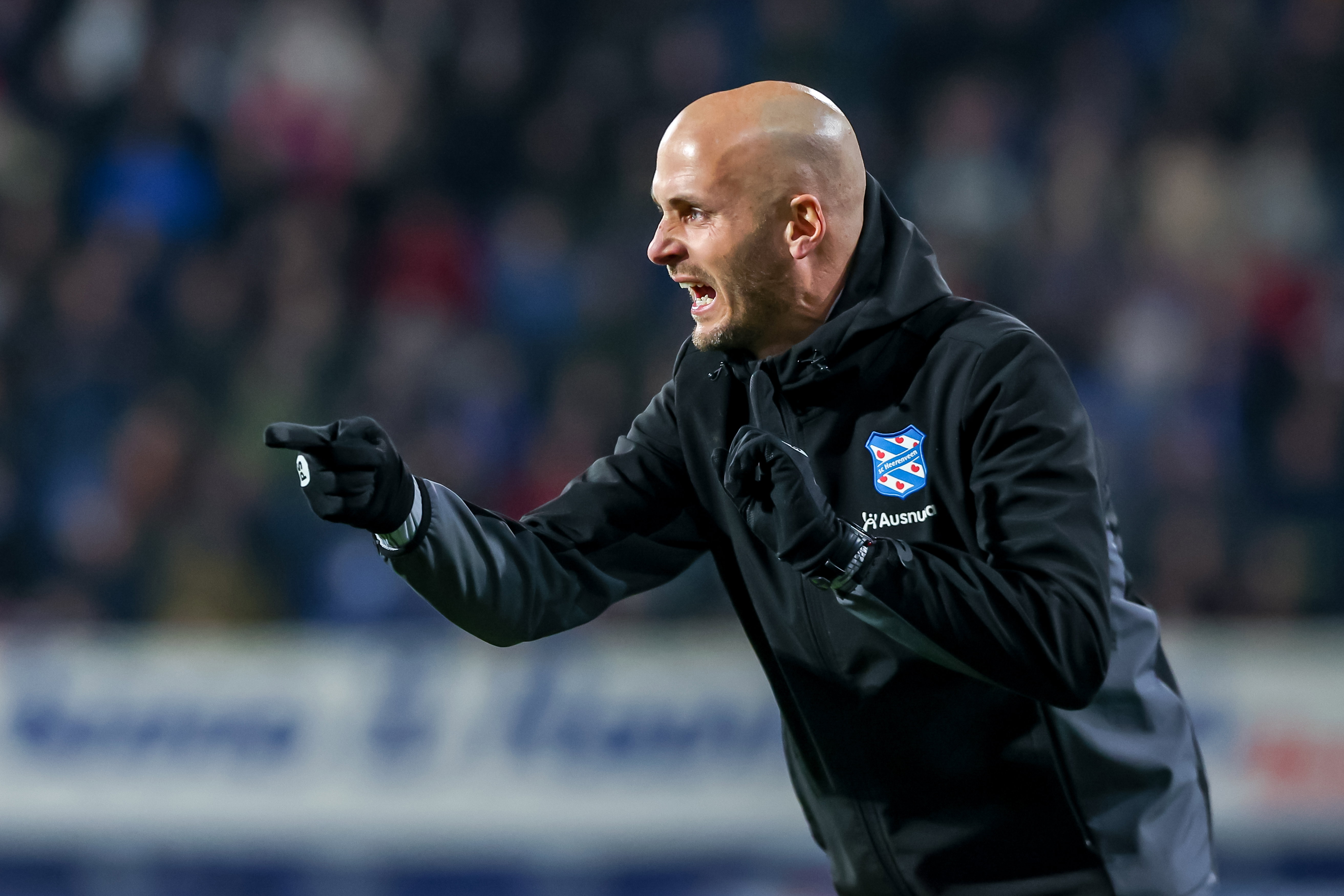 Paul Simonis namens SC Heerenveen