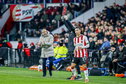 Peter Bosz moedigt Mauro Junior aan
