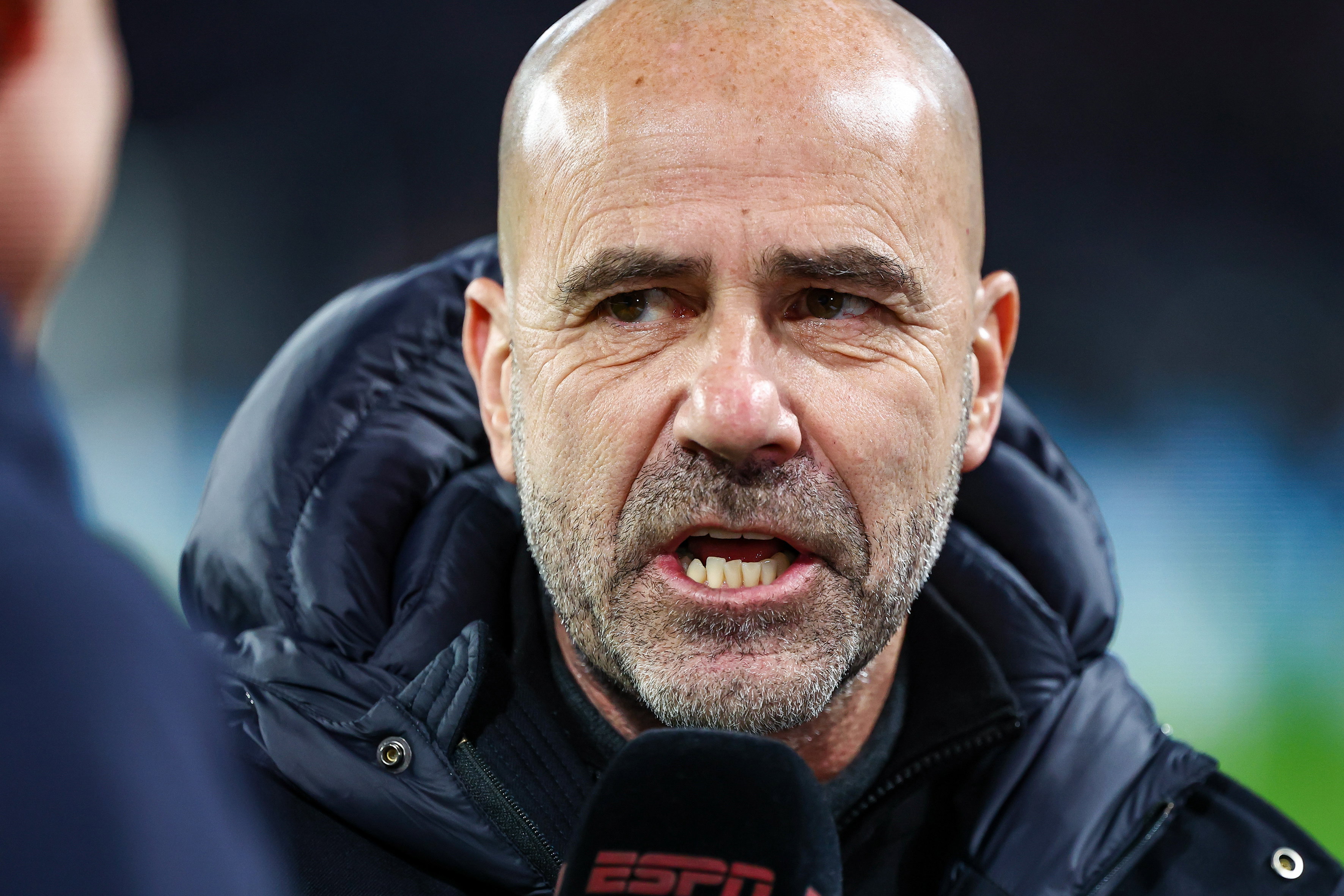 Peter Bosz voor de camera van ESPN