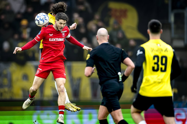 Ricky van Wolfswinkel in de lucht