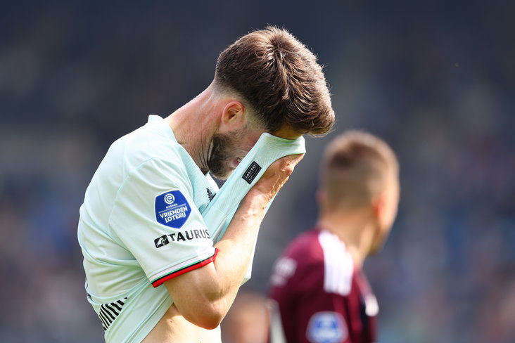 Ricky van Wolfswinkel op bezoek bij PEC Zwolle