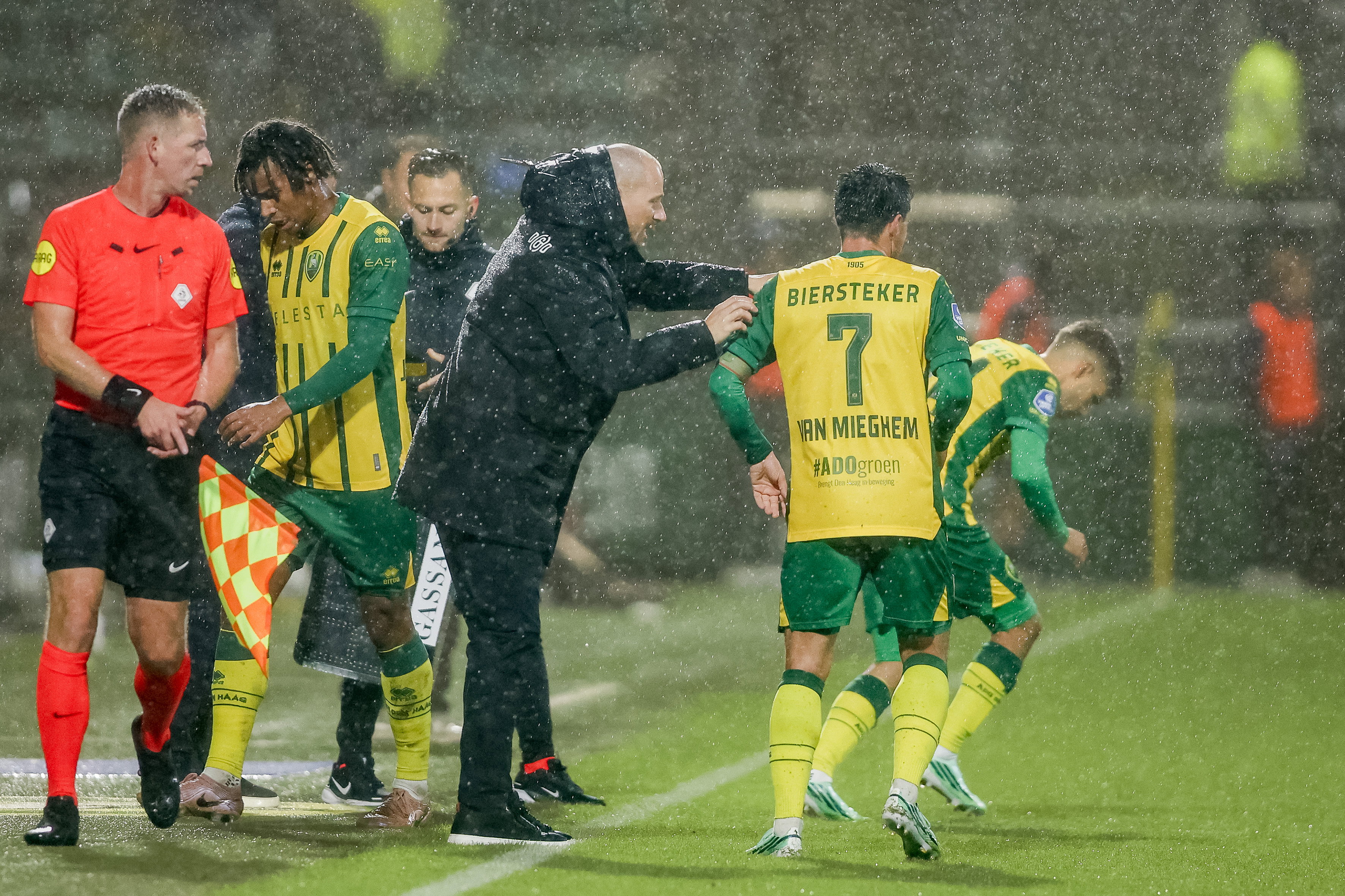 Peter reageert op complimenten SC Heerenveen: 