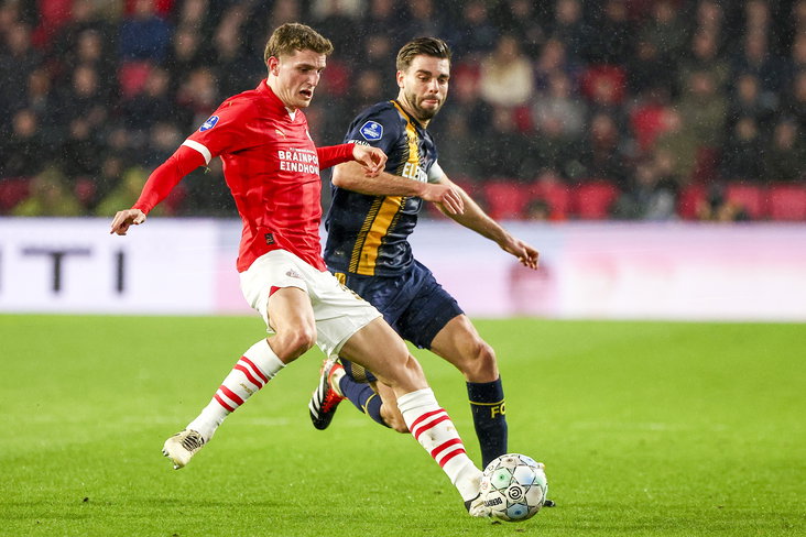 Robin Propper in duel met Guus Til