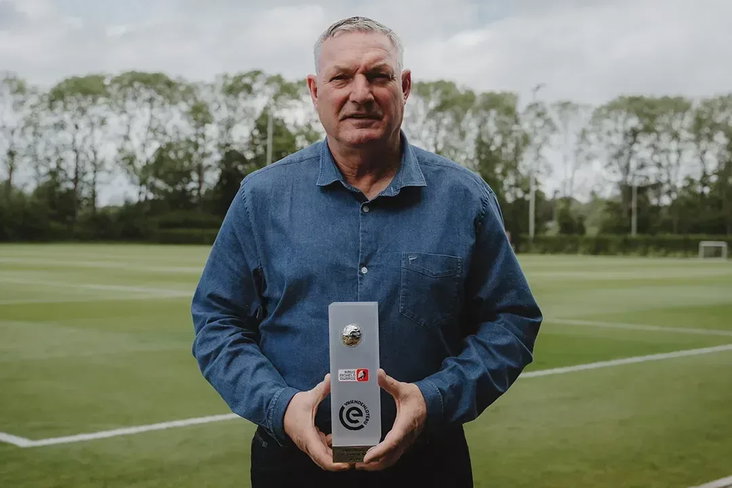Ron Jans is Rinus Michels Coach van de Maand mei
