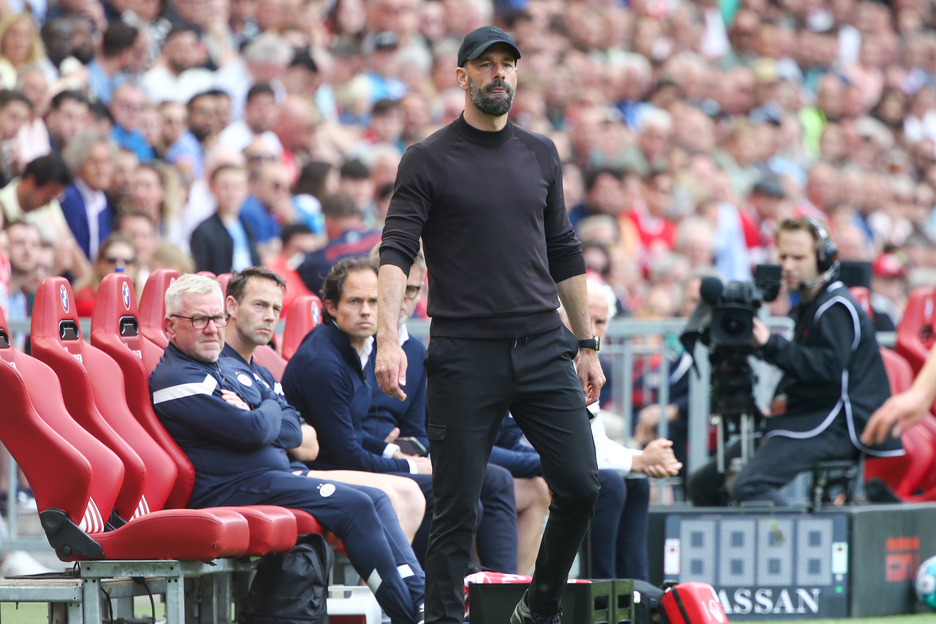 Ruud van Nistelrooij als trainer van PSV