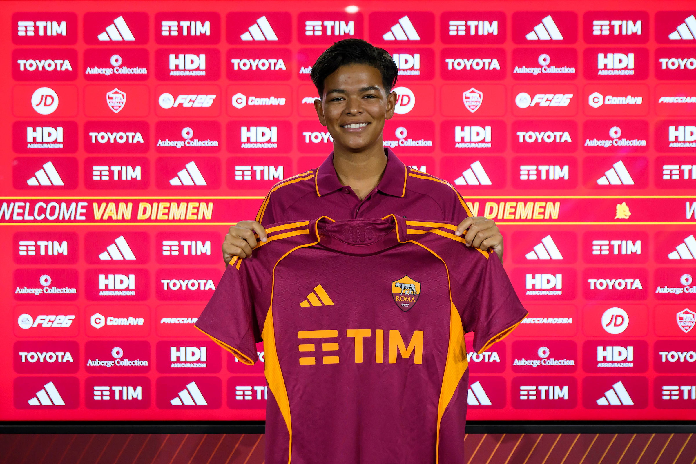 Samantha van Diemen tekent bij AS Roma