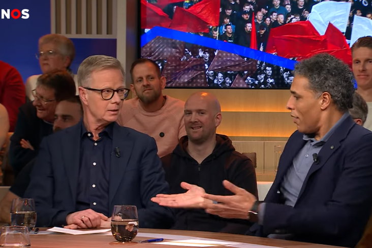 Arno Vermeulen en Pierre van Hooijdonk bij Studio Voetbal
