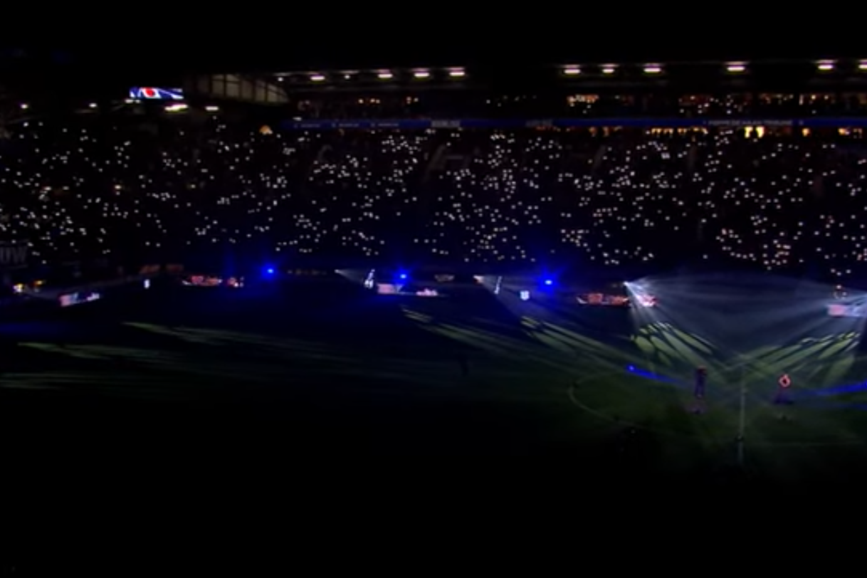 Het Abe Lenstra Stadion tijdens het herdenkingsmoment