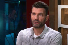 Geert den Ouden in de studio van FC Rijnmond
