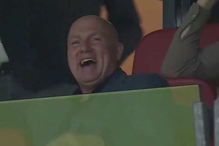 André Kuipers lacht na de goal van Bas Kuipers tegen Ajax