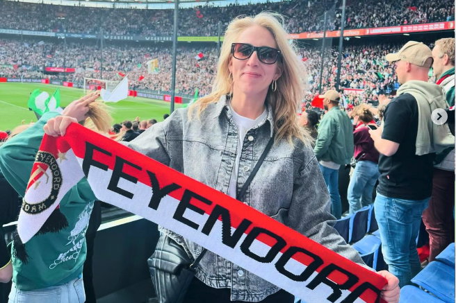 Lilian Marijnissen in De Kuip