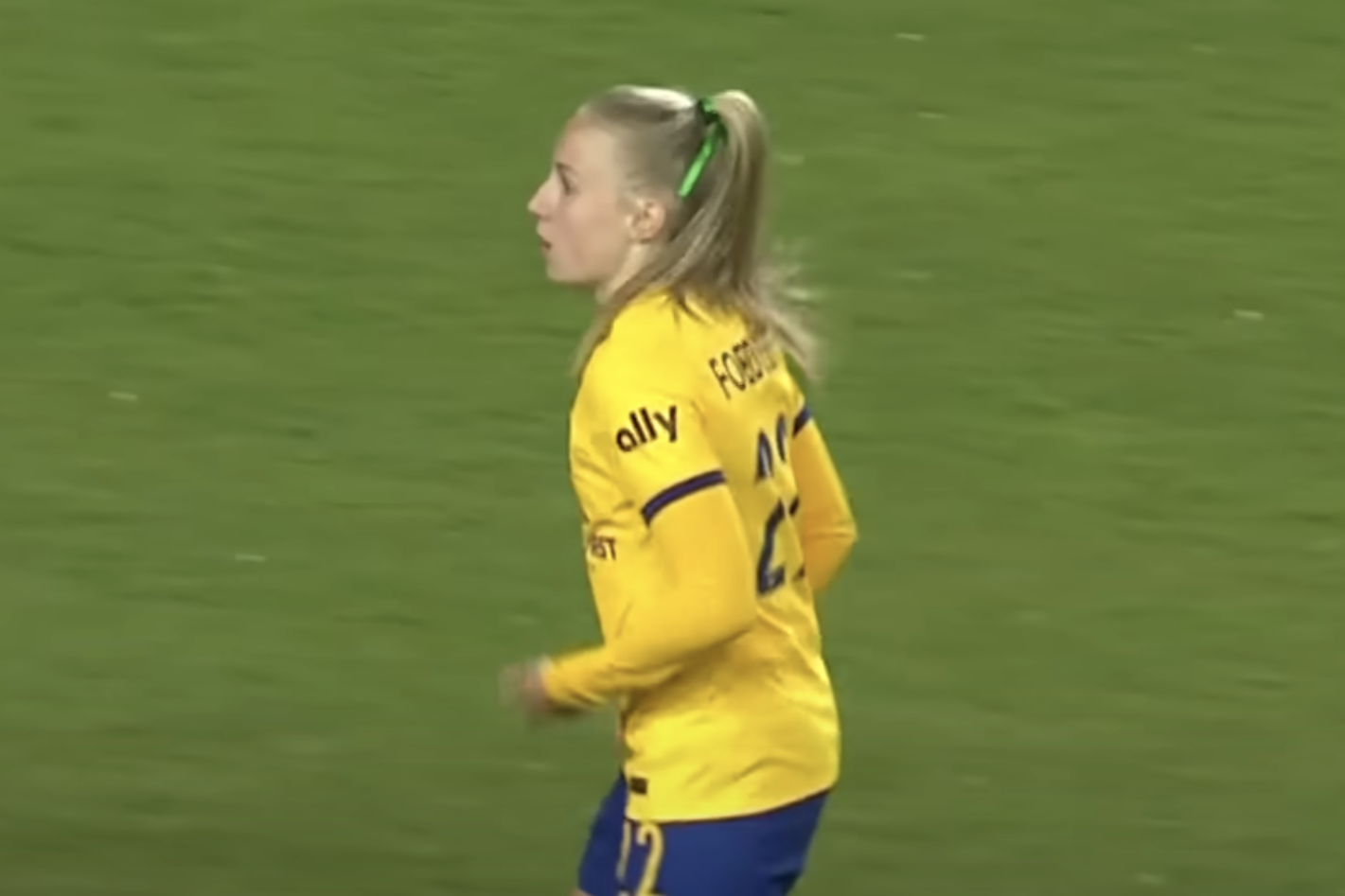 Dana Foederer na haar goal voor Utah Royals