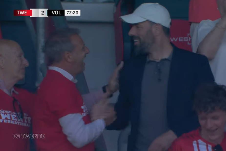Maurice Steijn en Ruud van Nistelrooij na nog een treffer van Sem Steijn