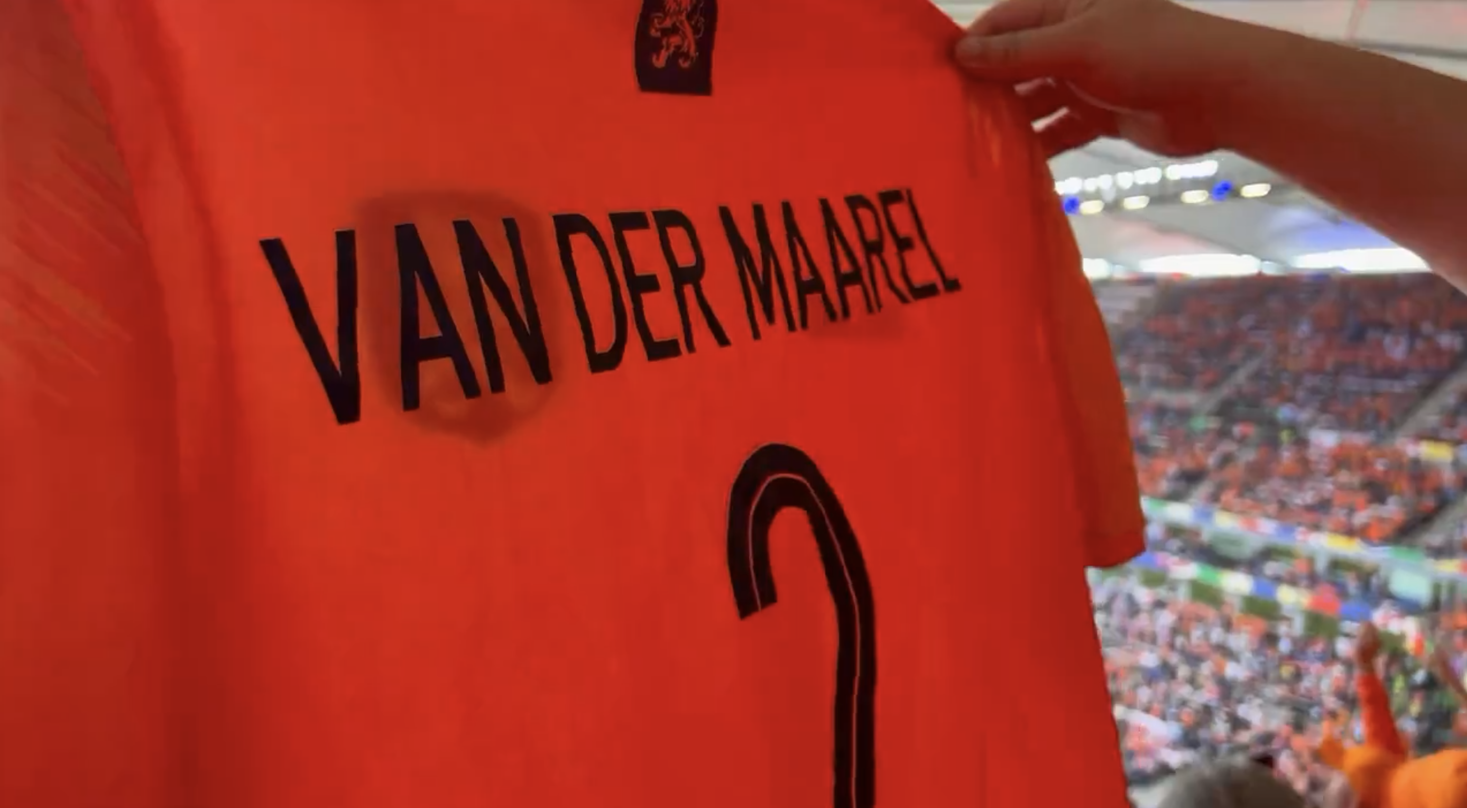 Mark van der Maarel duikt op bij Oranje!