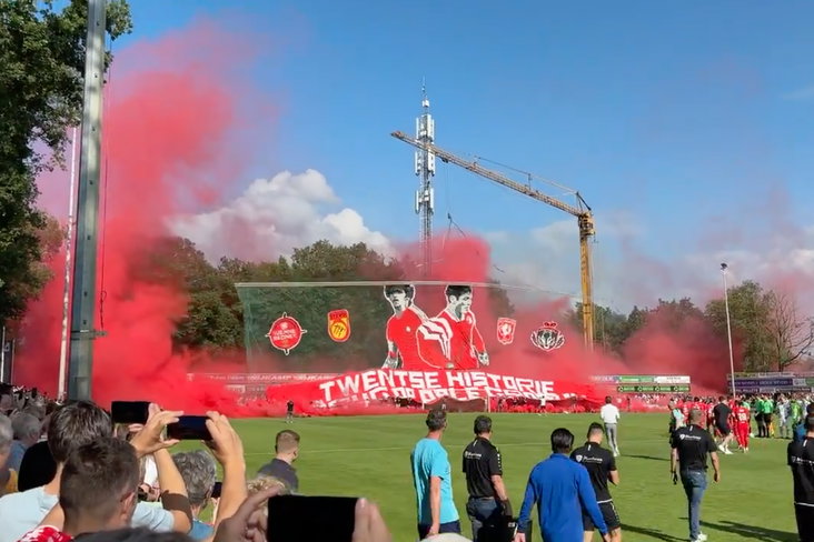 Sfeeractie tijdens STEVO-FC Twente