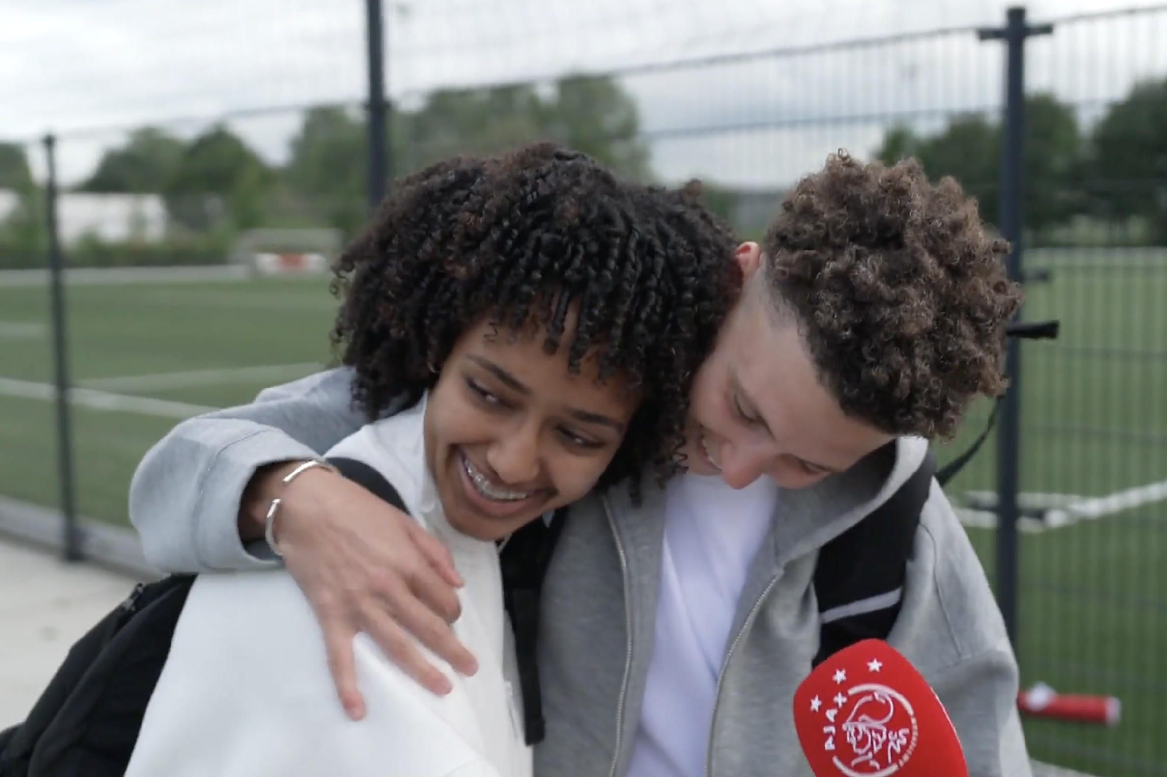 Lily Yohannes en Kay-Lee de Sanders