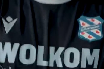 Het nieuwe uitshirt van SC Heerenveen