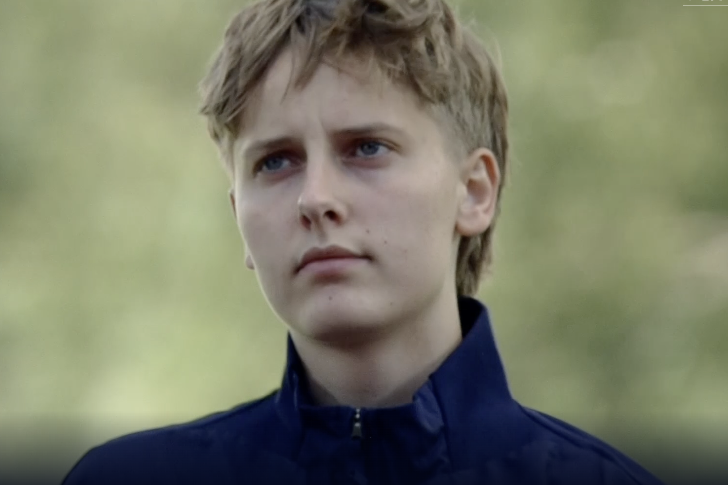 Isa Kardinaal voorafgaand aan het duel van Oranje O19