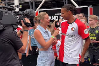 Mascha Lange in gesprek met Calvin Stengs