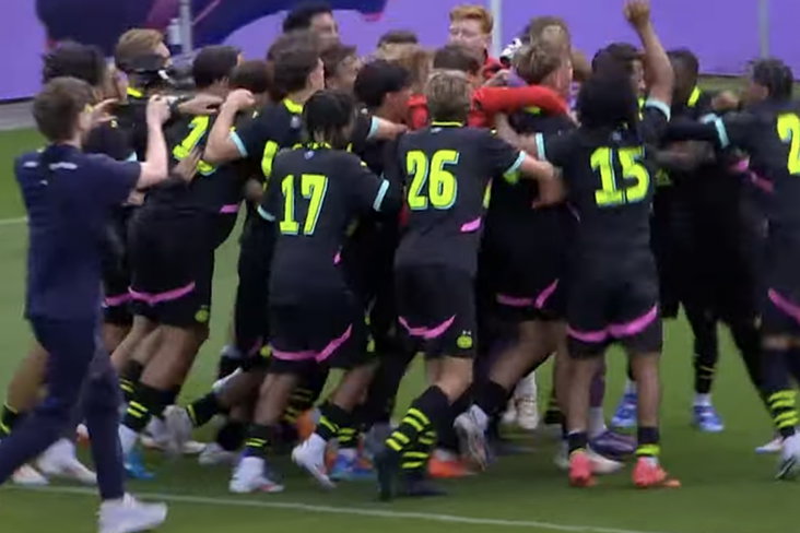 PSV O19 viert de winst van de Otten Innovation Cup