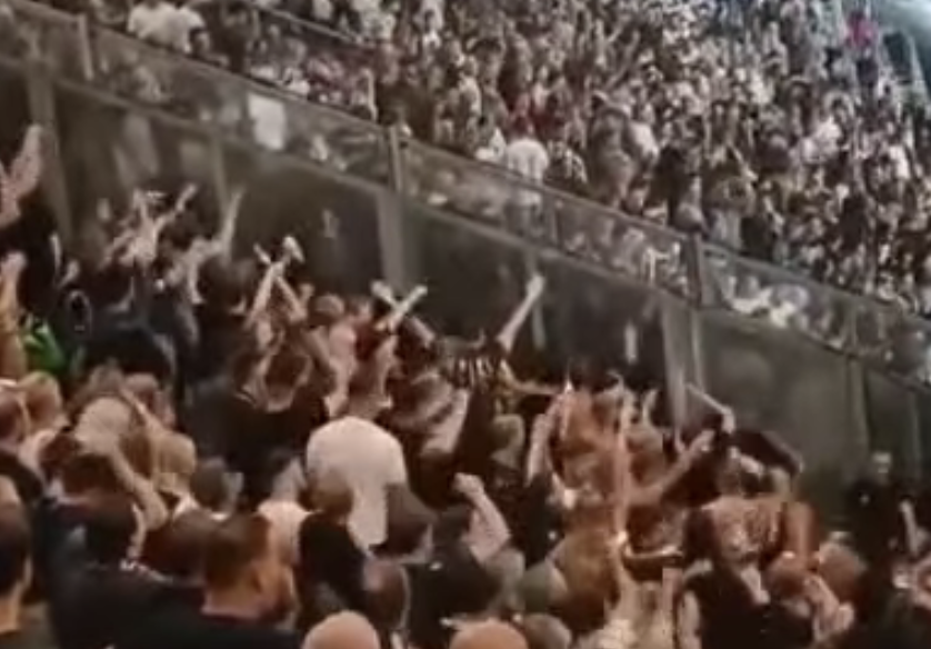 Sparta-fans zingen voor NAC bij Willem II