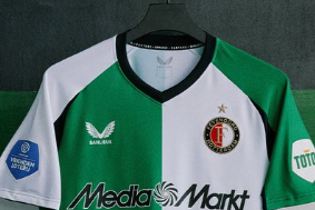 Het nieuwe derde shirt van Feyenoord