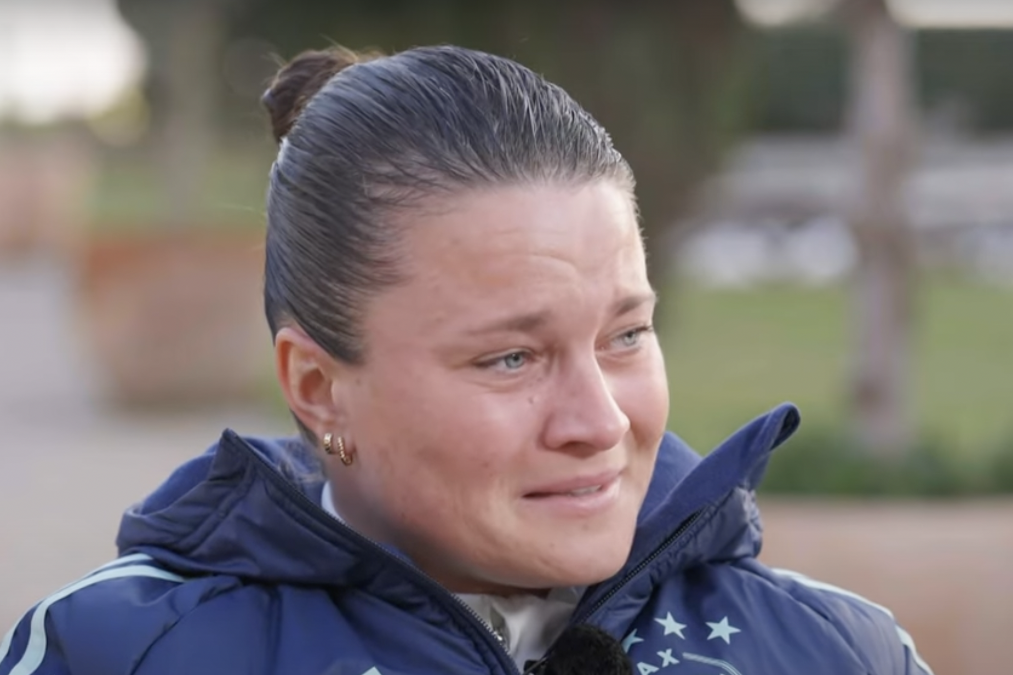 Sherida Spitse wordt emotioneel als het gaat over haar familie