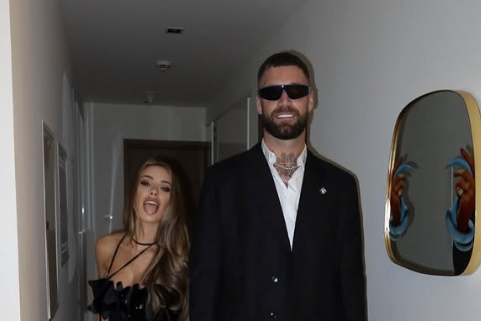 Lars Veldwijk met zijn nieuwe vriendin