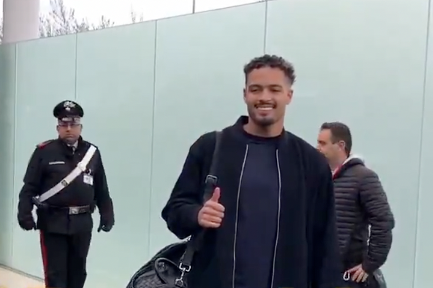 Devyne Rensch is in Italië